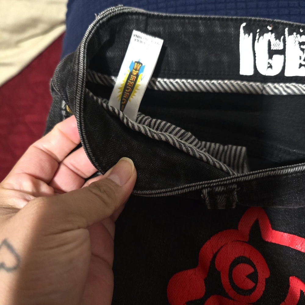 Ice cream Stress Black Running Dog Jeans - Picture 10 of 11